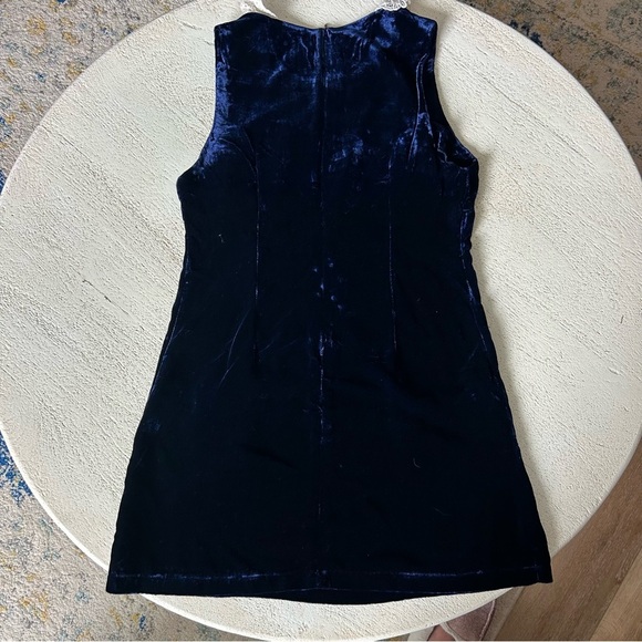 Maya Velvet Dress - Size Medium - Navy with Lace Detail - Picture 7 of 8